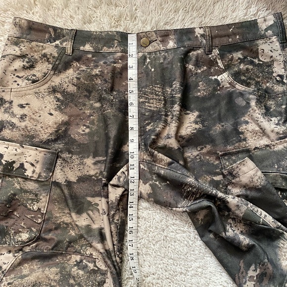Cabelas hunting pants size 42 Regular multi color - Picture 9 of 16